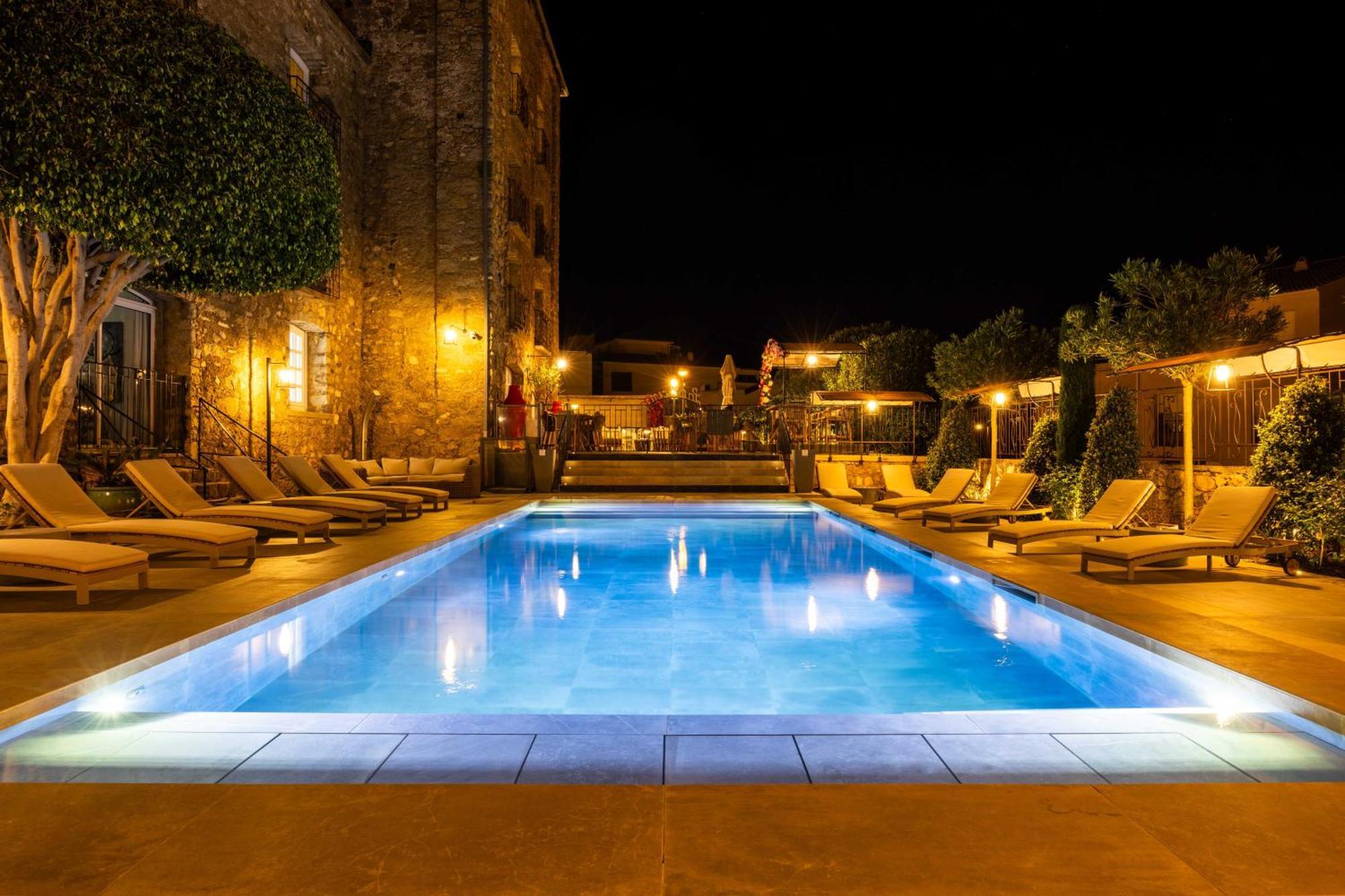 Hotel L'abbaye Calvi (Corsica)