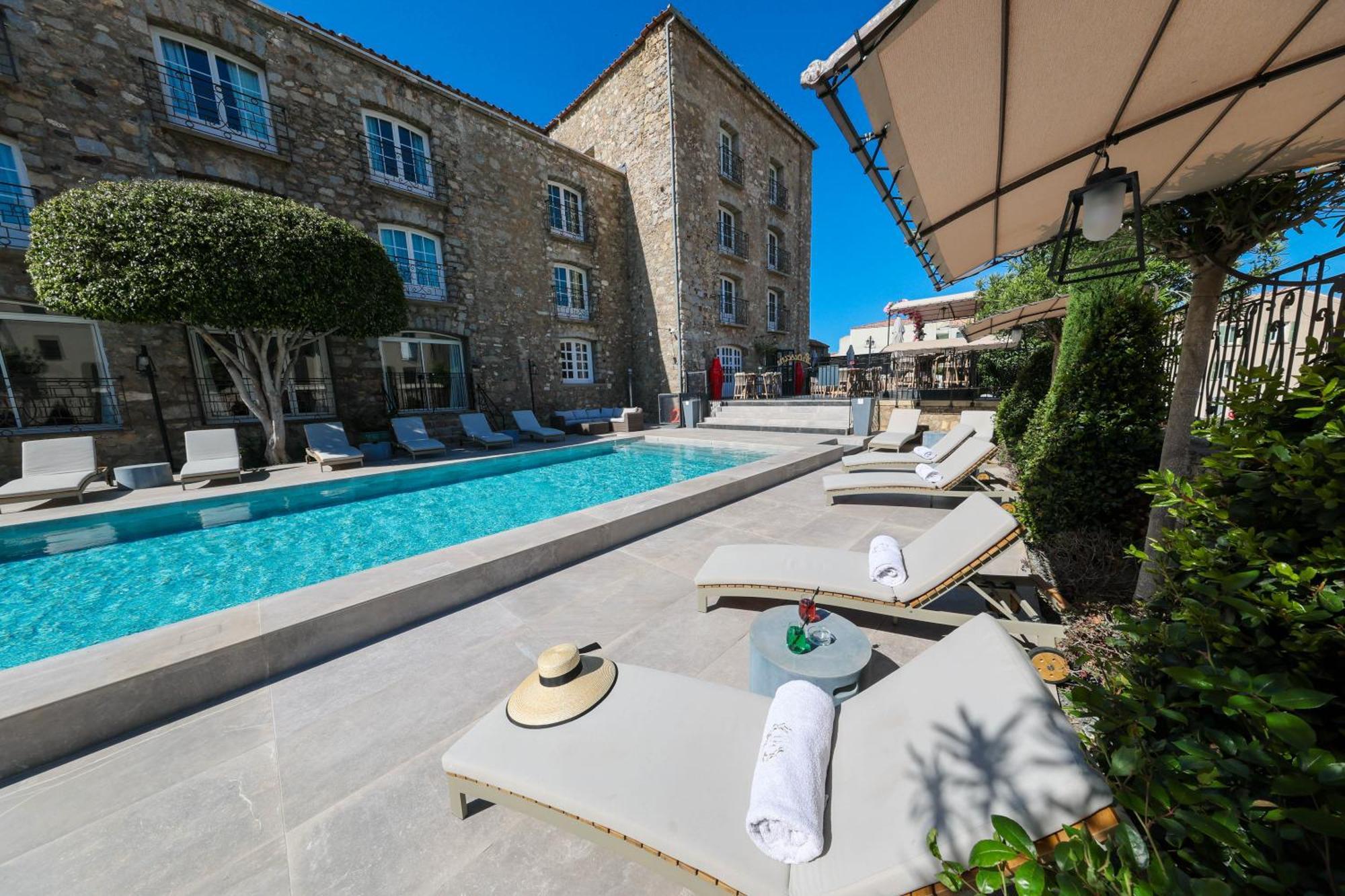 L'abbaye Calvi (Corsica)